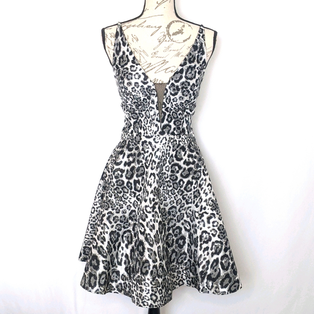 NWT Coya Collection animal print cocktail dress